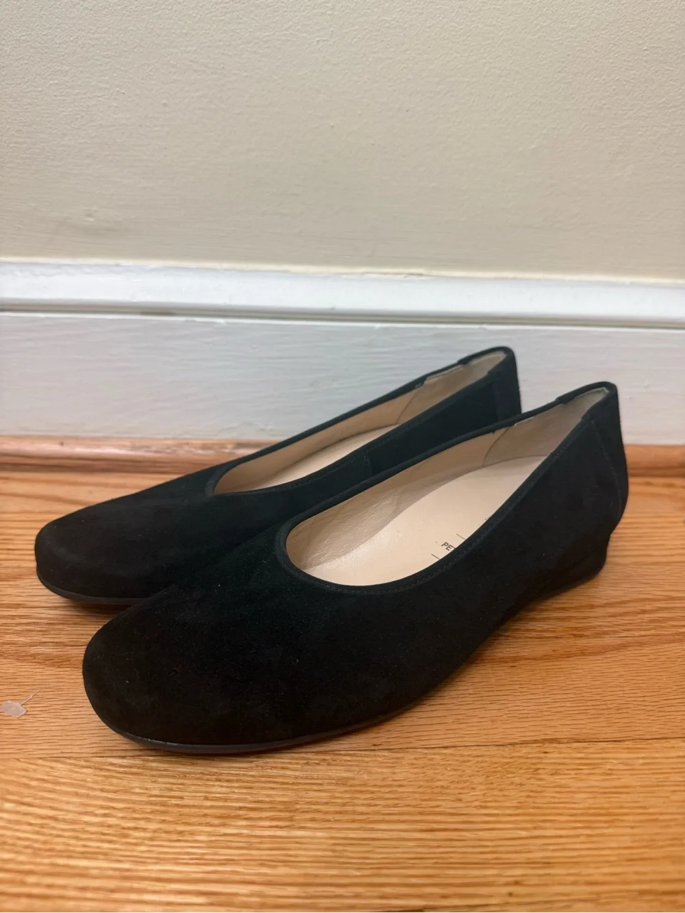 8.5G European Luxury Comfort Wide Width Black Suede Wedge Flat Support Orthotic